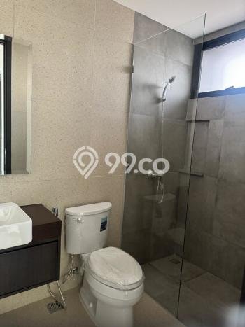Jual Rumah Mewah Megah Dengan View Eksklusif di BSD City, Tangerang Jual Rumah Mewah Megah Dengan View Eksklusif di BSD City, Tangerang