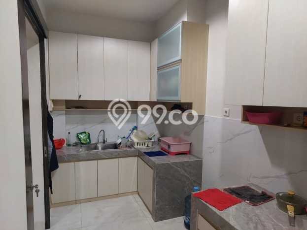 Rumah Elit Modern Tanpa Renovasi di Green Lake City Jakarta Barat Rumah Elit Modern Tanpa Renovasi di Green Lake City Jakarta Barat