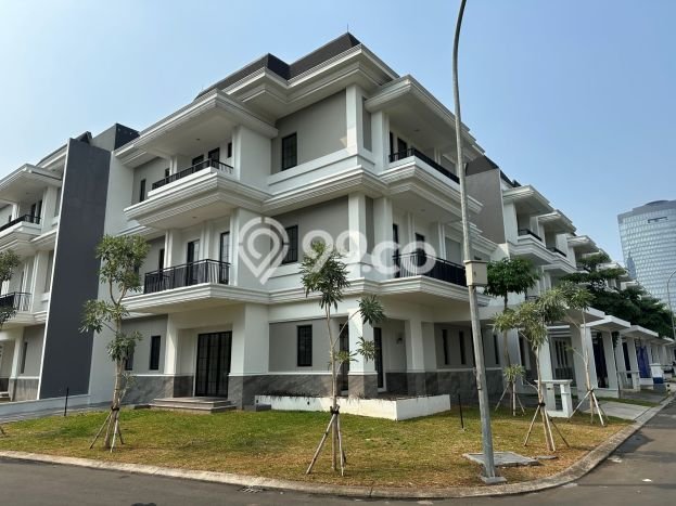 Hunian Mewah Dijual LT 320m2 di Alam Sutera, Tangerang Hunian Mewah Dijual LT 320m2 di Alam Sutera, Tangerang