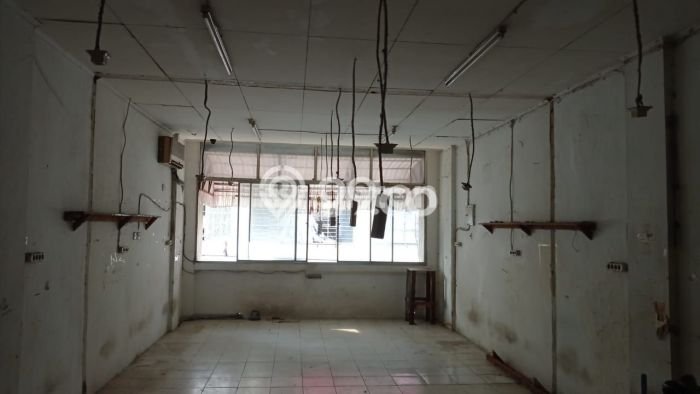 Jual Ruko Kawasan , Luas 240m2m², Kawasan Potensial, Mainroad Jual Ruko Kawasan , Luas 240m2m², Kawasan Potensial, Mainroad