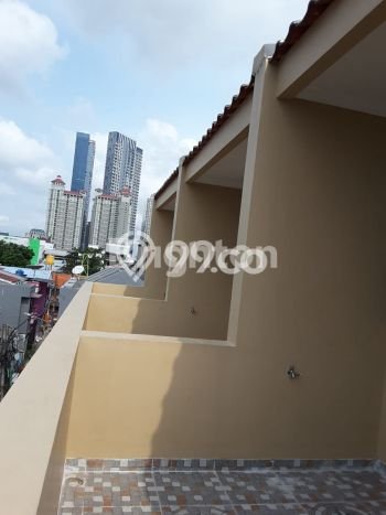 For Sale Hunian Rumah Terawat 3 Kamar di Tanjung Duren, Jakarta Barat For Sale Hunian Rumah Terawat 3 Kamar di Tanjung Duren, Jakarta Barat