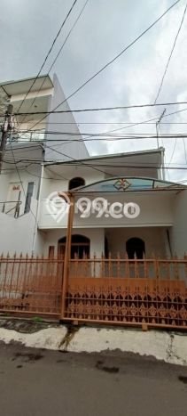 Dijual Rumah 5 Kamar Lokasi Strategis Bagus dan Strategis di Kelapa Gading Dijual Rumah 5 Kamar Lokasi Strategis Bagus dan Strategis di Kelapa Gading