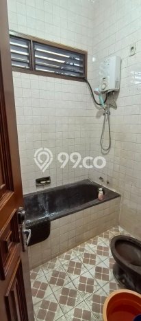 Hunian Elit LB 210m2 Siap Pakai Desain Elegan di Kedoya, Jakarta Barat Hunian Elit LB 210m2 Siap Pakai Desain Elegan di Kedoya, Jakarta Barat