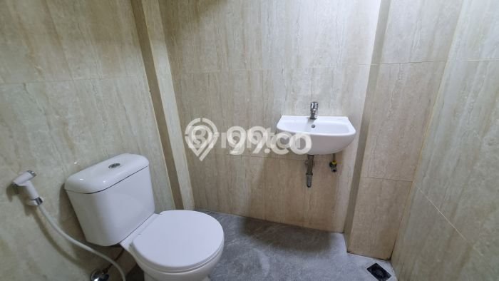 Rumah Strategis Minimalis Lb 180m2 di Cempaka Putih, Jakarta Pusat Rumah Strategis Minimalis Lb 180m2 di Cempaka Putih, Jakarta Pusat