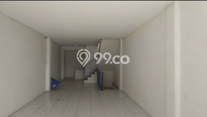 Ruko paling strategis disewakan di Tambora Jakarta Barat Ruko paling strategis disewakan di Tambora Jakarta Barat