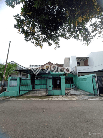 Sewa Rumah Murah di BSD Griya Loka Tangerang dengan 3 KT Sewa Rumah Murah di BSD Griya Loka Tangerang dengan 3 KT