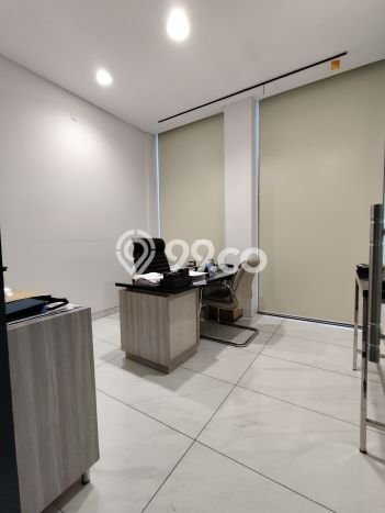 Kantor Dijual Lokasi Emas di Pagedangan Luas 583m2 Kantor Dijual Lokasi Emas di Pagedangan Luas 583m2