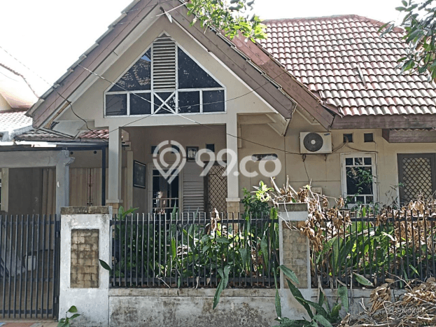 Rumah Luas Asri 4 KT Siap Huni di BSD Griya Loka Tangerang Rumah Luas Asri 4 KT Siap Huni di BSD Griya Loka Tangerang