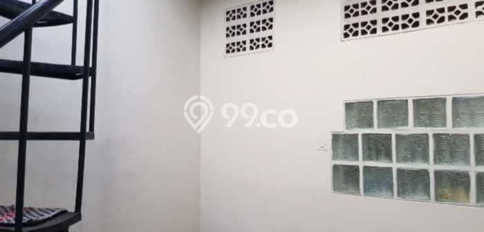 Rumah Modern 2 KT di BSD Griya Loka Tangerang Unfurnished Rumah Modern 2 KT di BSD Griya Loka Tangerang Unfurnished