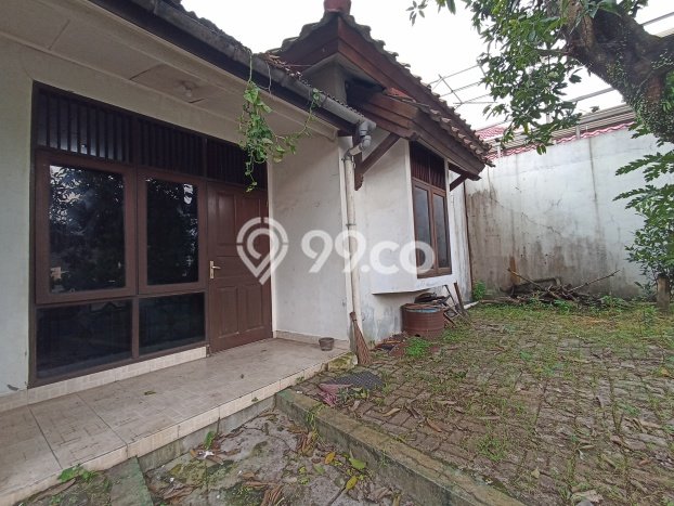 Rumah Minimalis 2 Kamar LT 213m2 di Villa Melati Mas Rumah Minimalis 2 Kamar LT 213m2 di Villa Melati Mas