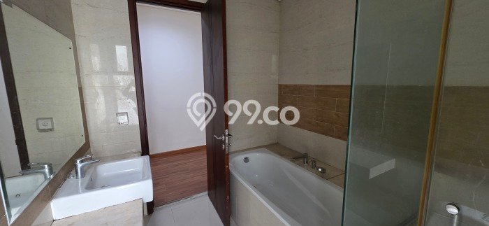 For Sale! Luxury House LT 228m2 Desain Modern di BSD Eminent For Sale! Luxury House LT 228m2 Desain Modern di BSD Eminent