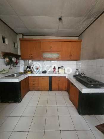 Rumah Luas Asri 4 KT Siap Huni di BSD Griya Loka Tangerang Rumah Luas Asri 4 KT Siap Huni di BSD Griya Loka Tangerang