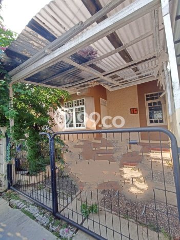 Rumah Modern 2 KT di BSD Nusaloka Tangerang Unfurnished Rumah Modern 2 KT di BSD Nusaloka Tangerang Unfurnished