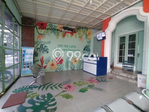 Jual Rumah Modern 5 KT di BSD Nusaloka, Tangerang Jual Rumah Modern 5 KT di BSD Nusaloka, Tangerang