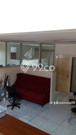 Unit Kantor Dijual di Jakarta Pusat LT 250m2 & LB 600m2 Unit Kantor Dijual di Jakarta Pusat LT 250m2 & LB 600m2