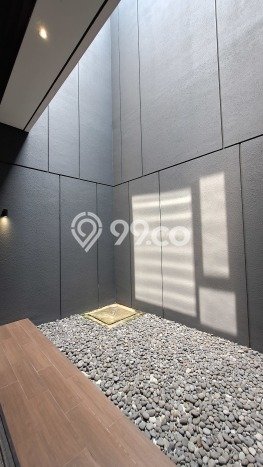 Jual Rumah Mewah Megah Dengan View Eksklusif di BSD City, Tangerang Jual Rumah Mewah Megah Dengan View Eksklusif di BSD City, Tangerang