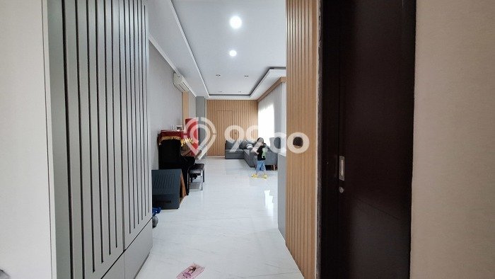 For Sale! Premium House LT 140m2 Desain Modern di Alam Sutera For Sale! Premium House LT 140m2 Desain Modern di Alam Sutera