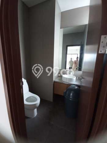 For Sale! Luxury House LT 144m2 Desain Elegan di BSD City For Sale! Luxury House LT 144m2 Desain Elegan di BSD City