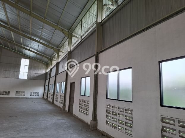 Unit Gudang Dijual di Balaraja Tangerang Luas Bangunan 2924m2 Unit Gudang Dijual di Balaraja Tangerang Luas Bangunan 2924m2