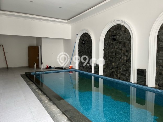 Hunian Mewah LB 400m2 Siap Huni Desain Elegan di Sentul City, Bogor Hunian Mewah LB 400m2 Siap Huni Desain Elegan di Sentul City, Bogor