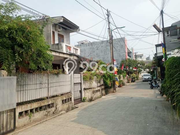 Jual Rumah Mewah Megah Dengan View Eksklusif di Jelambar, Jakarta Barat Jual Rumah Mewah Megah Dengan View Eksklusif di Jelambar, Jakarta Barat