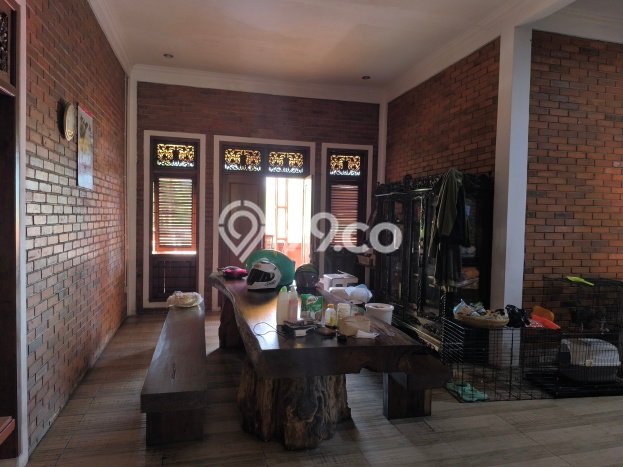 Siap Huni Rumah Mewah 4 Kamar di Kemang Dekat ke Mana Pun Siap Huni Rumah Mewah 4 Kamar di Kemang Dekat ke Mana Pun