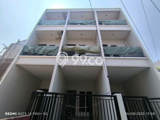 Dijual Rumah Modern 3 KT di Duri Kepa, Jakarta Barat Dijual Rumah Modern 3 KT di Duri Kepa, Jakarta Barat