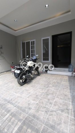 Ready to Use! Luxury House LT 90m2 Desain Elegan di Tomang Ready to Use! Luxury House LT 90m2 Desain Elegan di Tomang