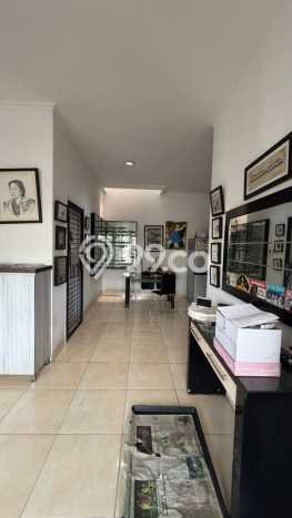 Jual Rumah Luas Megah Dengan View Eksklusif di Tanjung Duren, Jakarta Barat Jual Rumah Luas Megah Dengan View Eksklusif di Tanjung Duren, Jakarta Barat