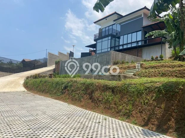 FOR SALE! Vila di Cijeruk, Area 1000m2m², Lokasi Premium FOR SALE! Vila di Cijeruk, Area 1000m2m², Lokasi Premium
