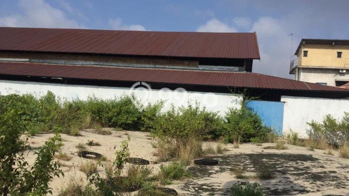 Gudang Dijual Lokasi Emas di Laweyan Luas 1500m2 Gudang Dijual Lokasi Emas di Laweyan Luas 1500m2