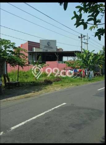 Lokasi Strategis! Dijual Gudang Bisnis di Kartasura, Sukoharjo Kondisi Baik Lokasi Strategis! Dijual Gudang Bisnis di Kartasura, Sukoharjo Kondisi Baik