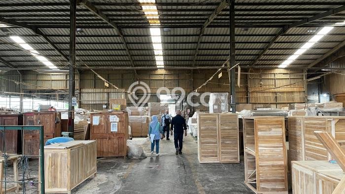 Disewakan Gudang komersial di Semarang Barat luas bangunan 7000m2 Disewakan Gudang komersial di Semarang Barat luas bangunan 7000m2