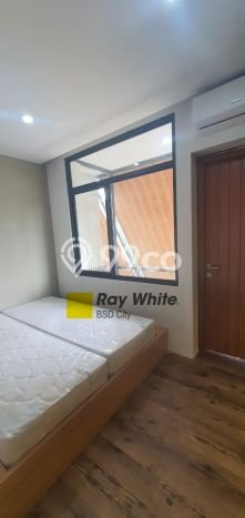 Dijual Rumah Eksklusif 2 KT di BSD City, Tangerang Dijual Rumah Eksklusif 2 KT di BSD City, Tangerang