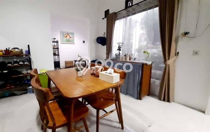 For Sale! Premium House LT 176m2 Desain Elegan di BSD For Sale! Premium House LT 176m2 Desain Elegan di BSD