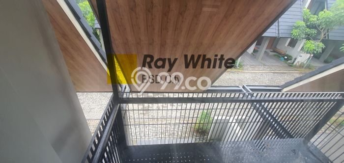Dijual Rumah Eksklusif 2 KT di BSD City, Tangerang Dijual Rumah Eksklusif 2 KT di BSD City, Tangerang