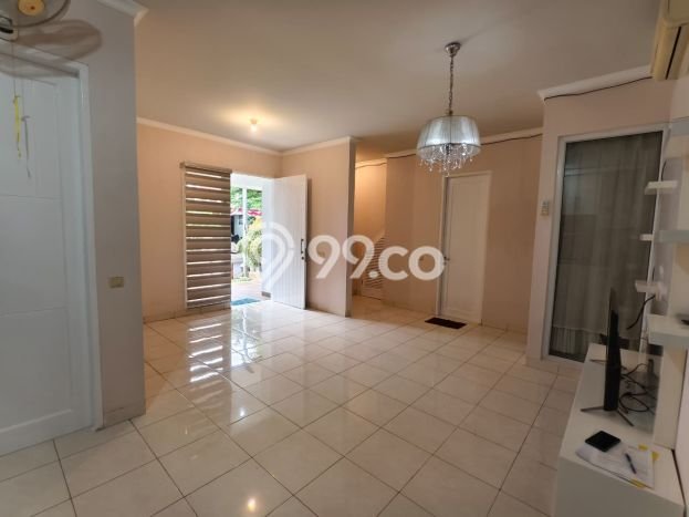 For Sale! Luxury House LT 112m2 Desain Elegan di BSD For Sale! Luxury House LT 112m2 Desain Elegan di BSD