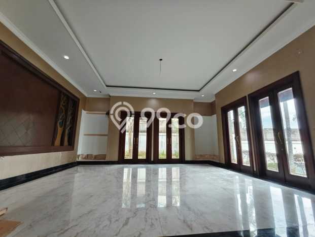 Jual Rumah Luas Elegan Dengan View Eksklusif di Sentul City, Bogor Jual Rumah Luas Elegan Dengan View Eksklusif di Sentul City, Bogor