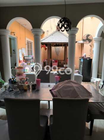 Rumah Luxury Modern Tanpa Renovasi di Gading Serpong Tangerang Rumah Luxury Modern Tanpa Renovasi di Gading Serpong Tangerang