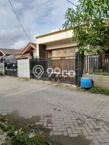 Rumah Luas Asri 6 KT Siap Huni di Tangerang Kota Tangerang Rumah Luas Asri 6 KT Siap Huni di Tangerang Kota Tangerang