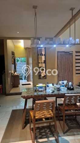 For Sale! Luxury House LT 200m2 Desain Elegan di BSD Nusaloka For Sale! Luxury House LT 200m2 Desain Elegan di BSD Nusaloka