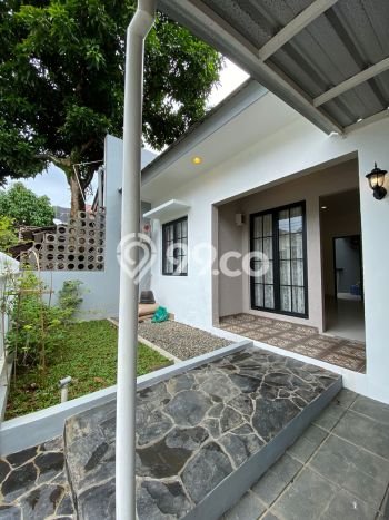 Dijual Hunian Rumah Nyaman 2 KT di Bintaro, Tangerang Selatan Dijual Hunian Rumah Nyaman 2 KT di Bintaro, Tangerang Selatan