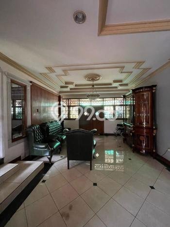 Rumah Luxury Modern Tanpa Renovasi di Bintaro Tangerang Selatan Rumah Luxury Modern Tanpa Renovasi di Bintaro Tangerang Selatan