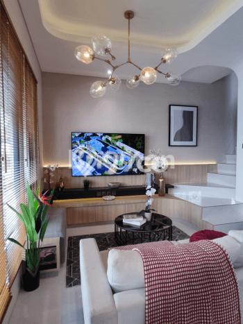 Rumah Elit LB 130m2 Siap Pakai Desain Elegan di Green Lake City, Jakarta Barat Rumah Elit LB 130m2 Siap Pakai Desain Elegan di Green Lake City, Jakarta Barat