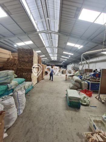 Gudang Disewa di Jakarta Utara dengan LB 2100m2 Area Komersial Ramai Gudang Disewa di Jakarta Utara dengan LB 2100m2 Area Komersial Ramai
