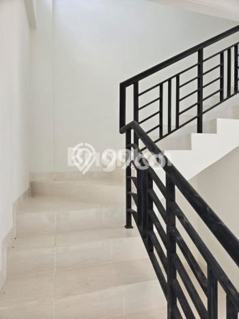 LOKASI STRATEGIS! Ruko di Tenjo, Luas 72m², Kawasan Bisnis LOKASI STRATEGIS! Ruko di Tenjo, Luas 72m², Kawasan Bisnis