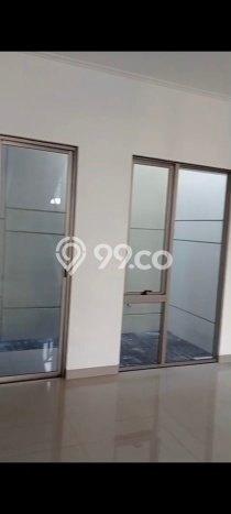 Rumah sewa siap huni 5 Kamar Tidur di Pantai Indah Kapuk 2, Jakarta Utara Rumah sewa siap huni 5 Kamar Tidur di Pantai Indah Kapuk 2, Jakarta Utara