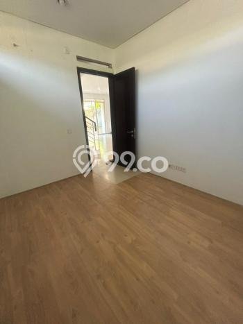 UNIT SPESIAL! Rumah area Kota Baru Parahyangan, 3 KM, Dekat Fasilitas, LT 450m² LB 250m² UNIT SPESIAL! Rumah area Kota Baru Parahyangan, 3 KM, Dekat Fasilitas, LT 450m² LB 250m²