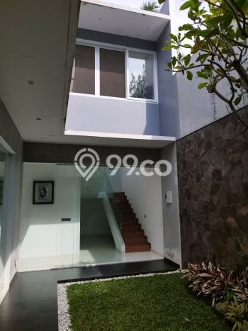 Rumah Elit Modern Siap Huni di Kota Baru Parahyangan Bandung Rumah Elit Modern Siap Huni di Kota Baru Parahyangan Bandung