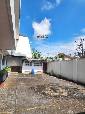 AREA PREMIUM! Gudang For Rent Kawasan Blimbing, Luas 1171m2m², Jalan Strategis AREA PREMIUM! Gudang For Rent Kawasan Blimbing, Luas 1171m2m², Jalan Strategis